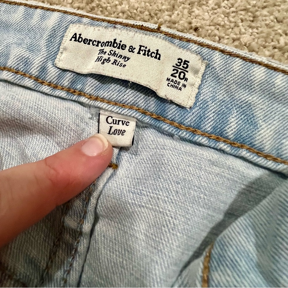 ABERCROMBIE & FITCH Curve Love. Sz 35;20